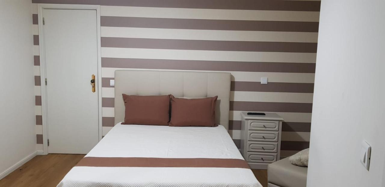 Residencial Solar Da Estacao Hotel Barcelos Bagian luar foto